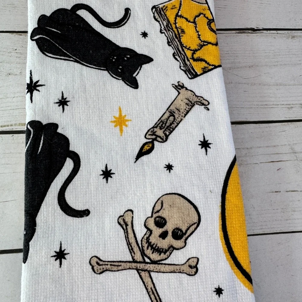 Disney Hocus Pocus Kitchen Towels Set 2 Binx‎ Cat Halloween Orange New